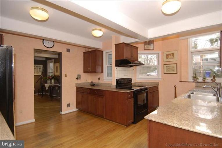 7507 Arden Road Cabin John, MD 20818 - Photo 6 of 30 Dream kitchen