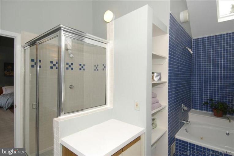 7507 Arden Road Cabin John, MD 20818 - Photo 8 of 30 Master bath