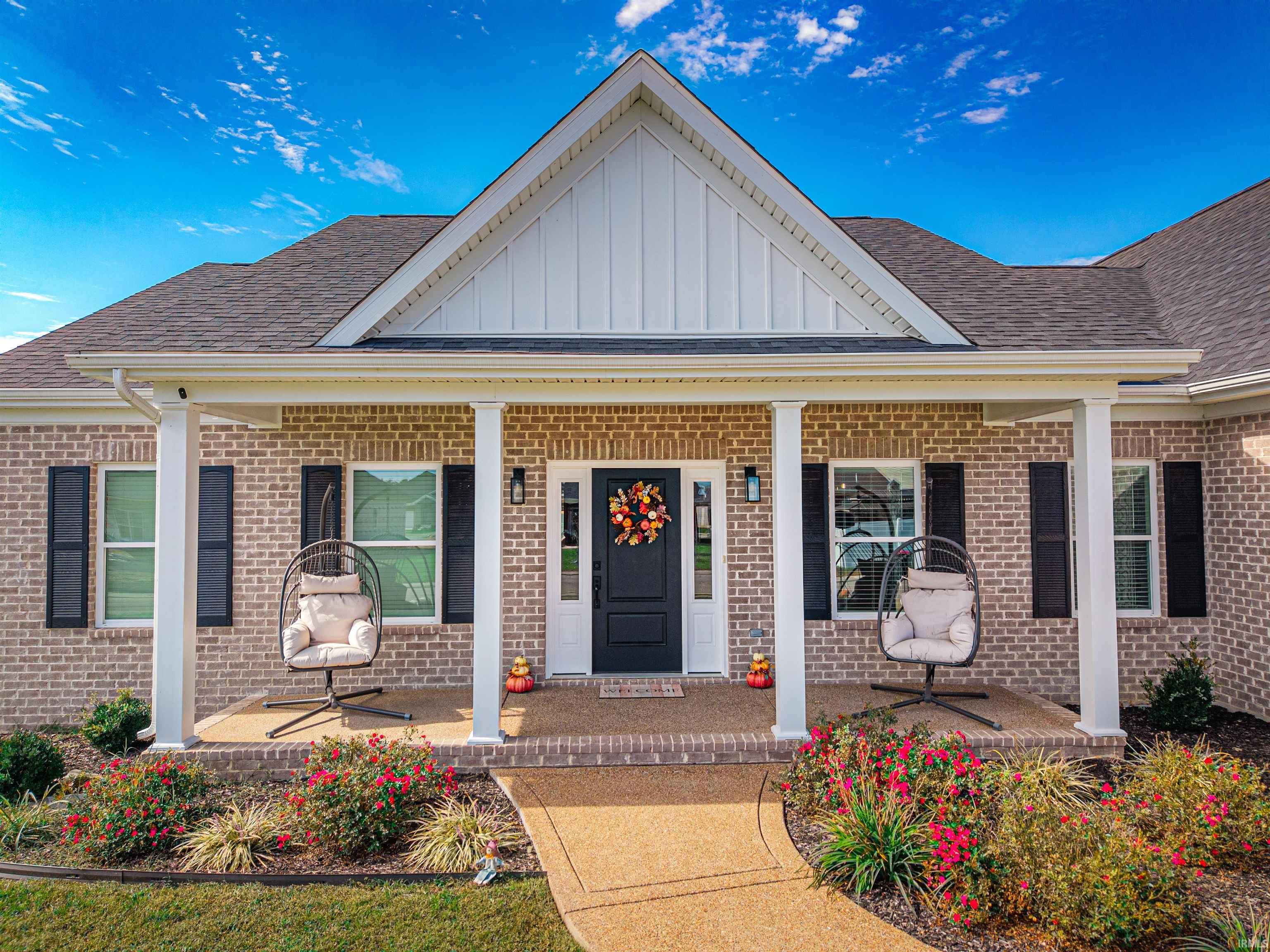 3593 Sand Drive Newburgh, IN 47630 - Photo 2 of 35