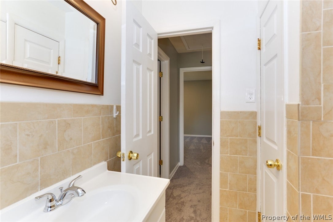 1615 Old Buckroe Road Hampton, VA 23664 - Photo 23 of 34 Gallery Image 23