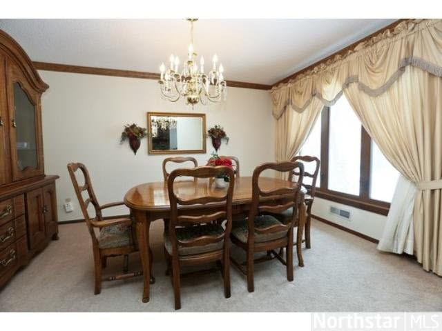 7711 Heritage Road Eden Prairie, MN 55346 - Photo 6 of 10 Gallery Image 6