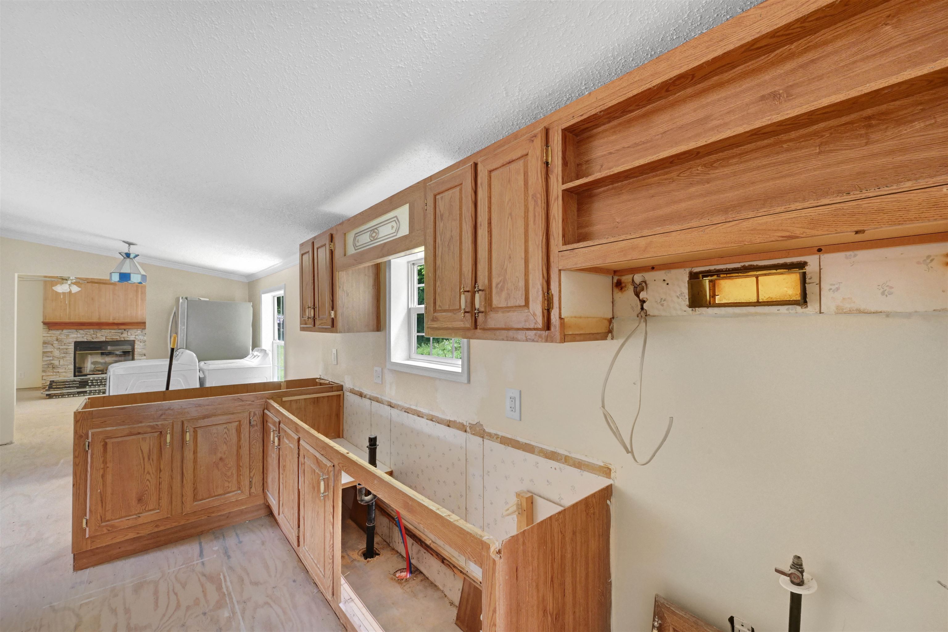 409 Seaver Road Williamstown, VT 05679 - Photo 4 of 32