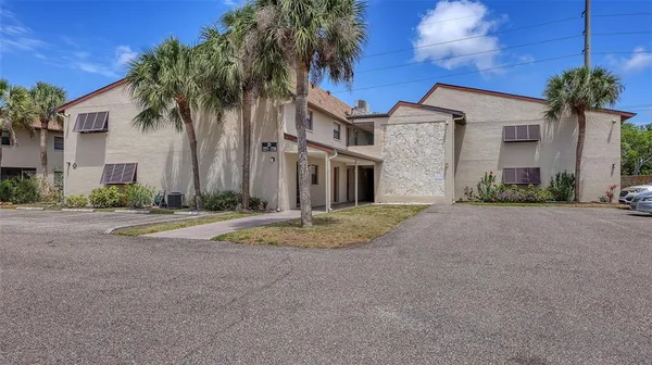 $195,000 | 7291 Cloister Drive, Unit 222, Sarasota, FL 34231