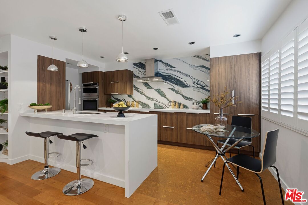 4429 Alla Road, Unit 2 Marina del Rey, CA 90292 - Photo 11 of 30 Gallery Image 11