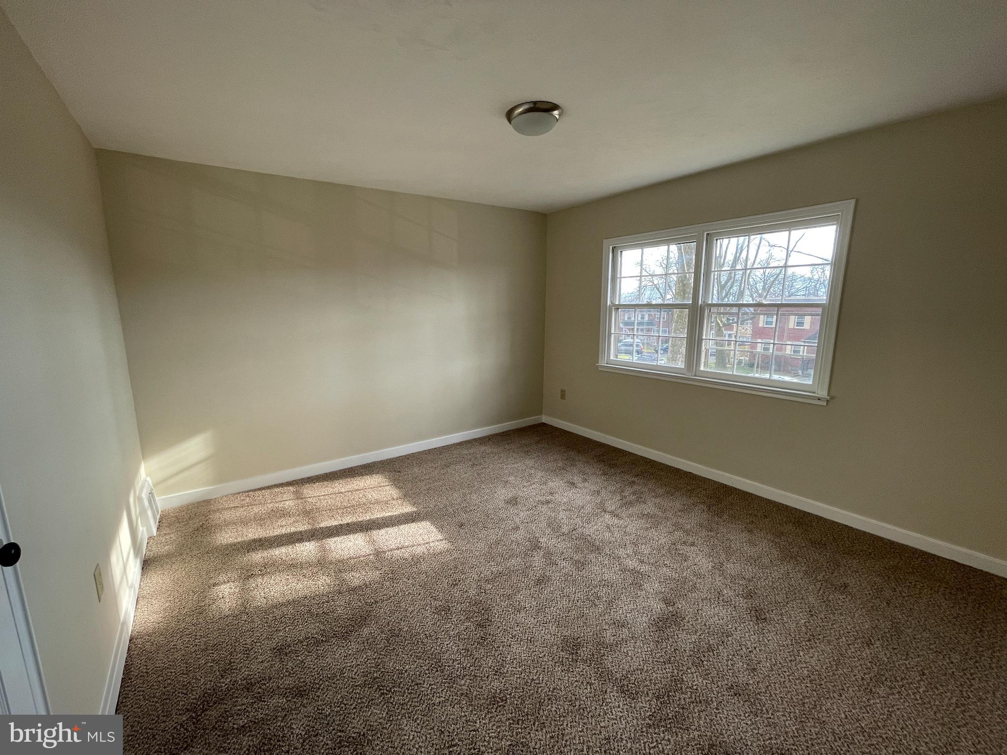 226 Sycamore Road Reading, PA 19611 - Photo 8 of 15 Gallery Image 8