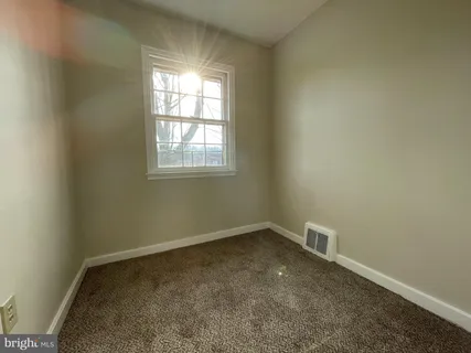 $260,000 | 226 Sycamore Road, Reading, PA 19611