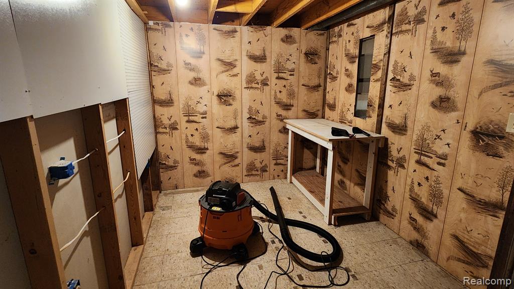 2237 Elms Road Swartz Creek, MI 48473 - Photo 23 of 26 Gallery Image 23