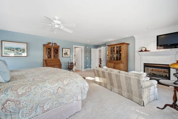 $819,000 | 3 Frost Lane, Hadley, MA 01035