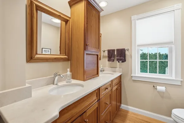 $819,000 | 3 Frost Lane, Hadley, MA 01035