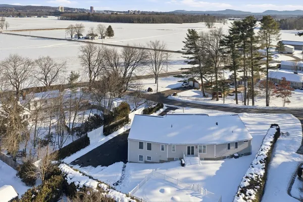 $819,000 | 3 Frost Lane, Hadley, MA 01035