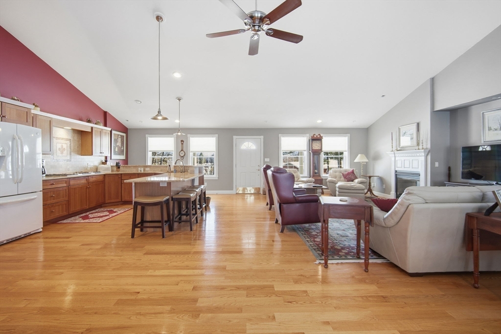 3 Frost Lane Hadley, MA 01035 - Photo 8 of 42