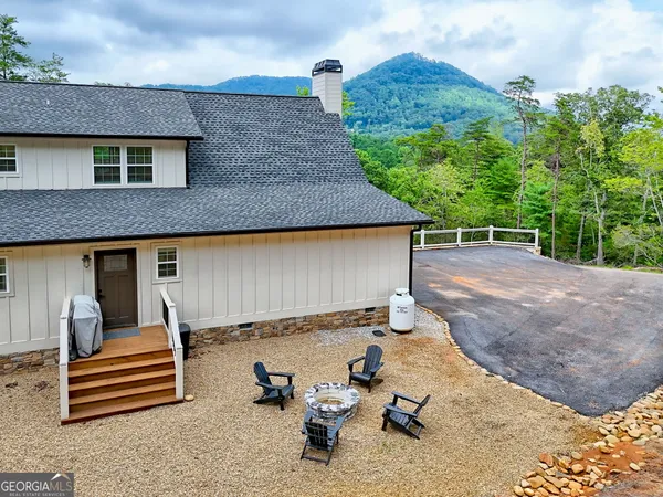 $635,000 | 63 Redwood Lane, Tiger, GA 30576