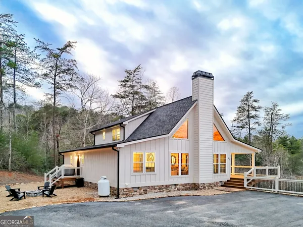 $635,000 | 63 Redwood Lane, Tiger, GA 30576