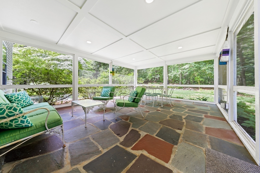 18 Isaac Davis Road Concord, MA 01742 - Photo 17 of 42