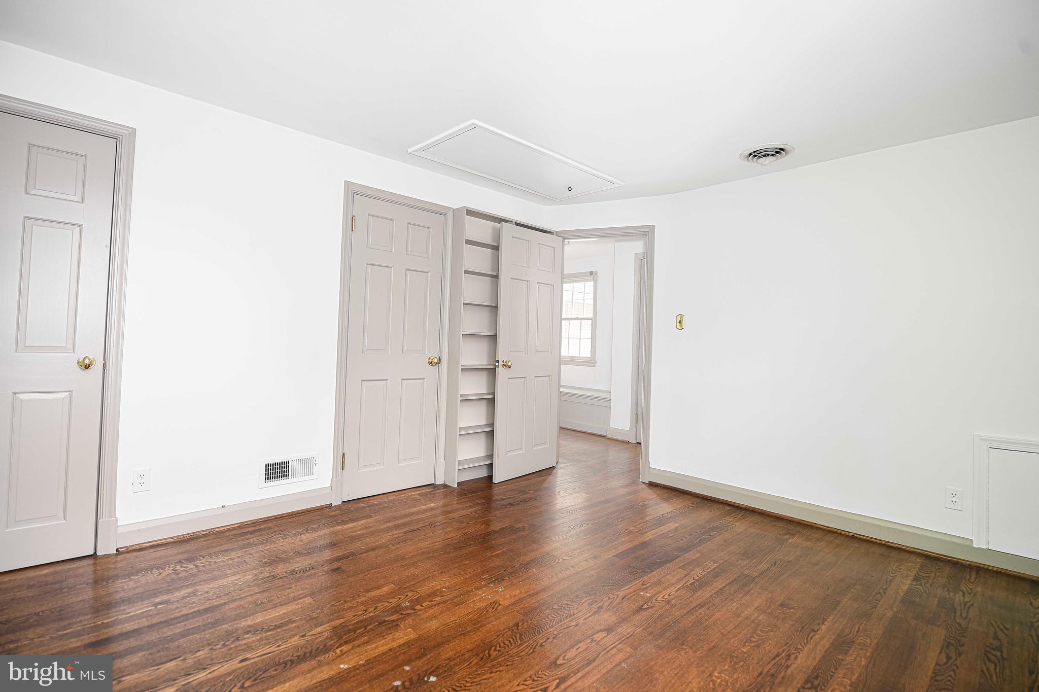 417 Terrace Way Towson, MD 21204 - Photo 35 of 73 Bedroom 2 with 2 closets!