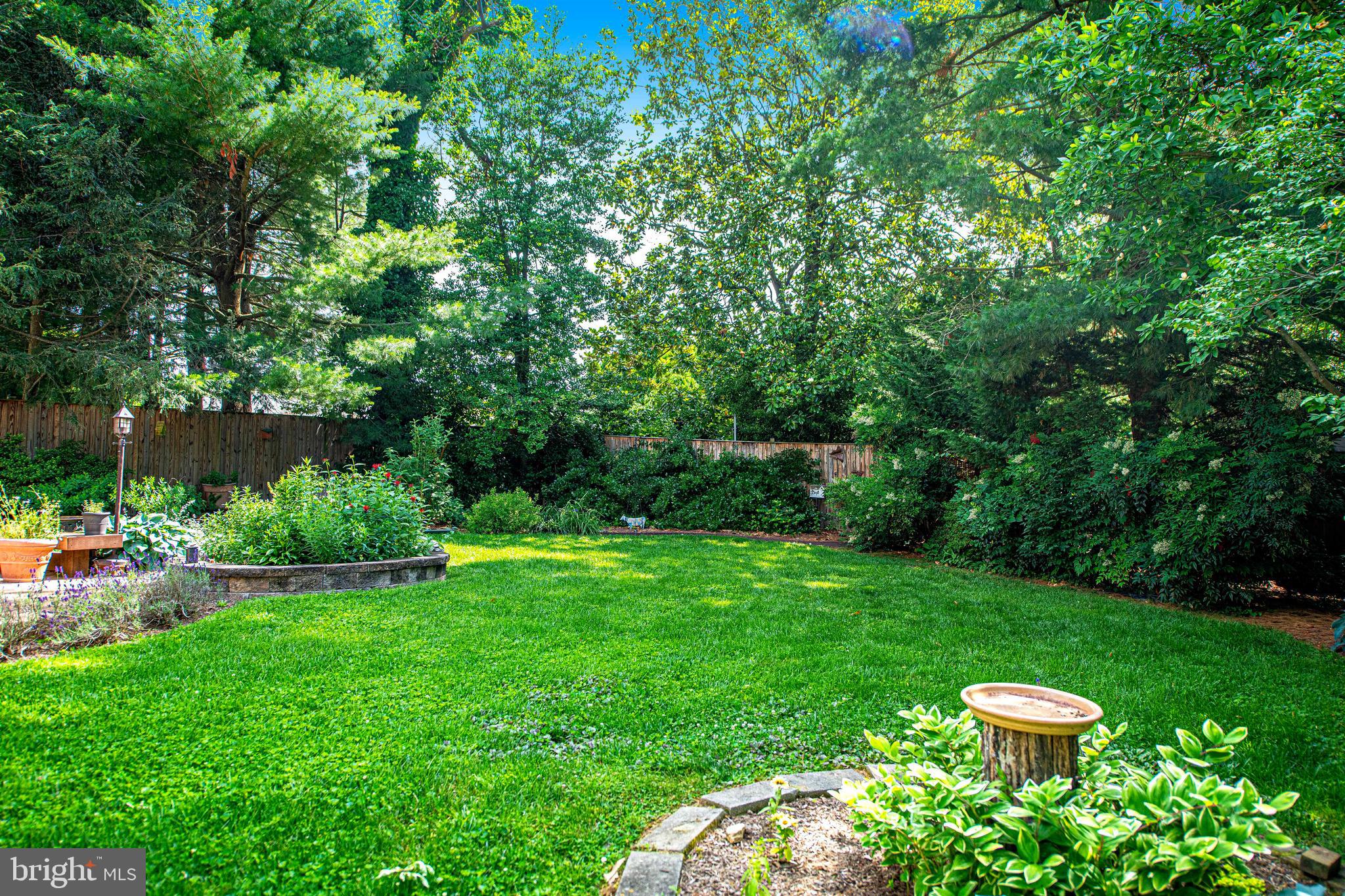 417 Terrace Way Towson, MD 21204 - Photo 40 of 73 Trees shroud this fully fenced yard!