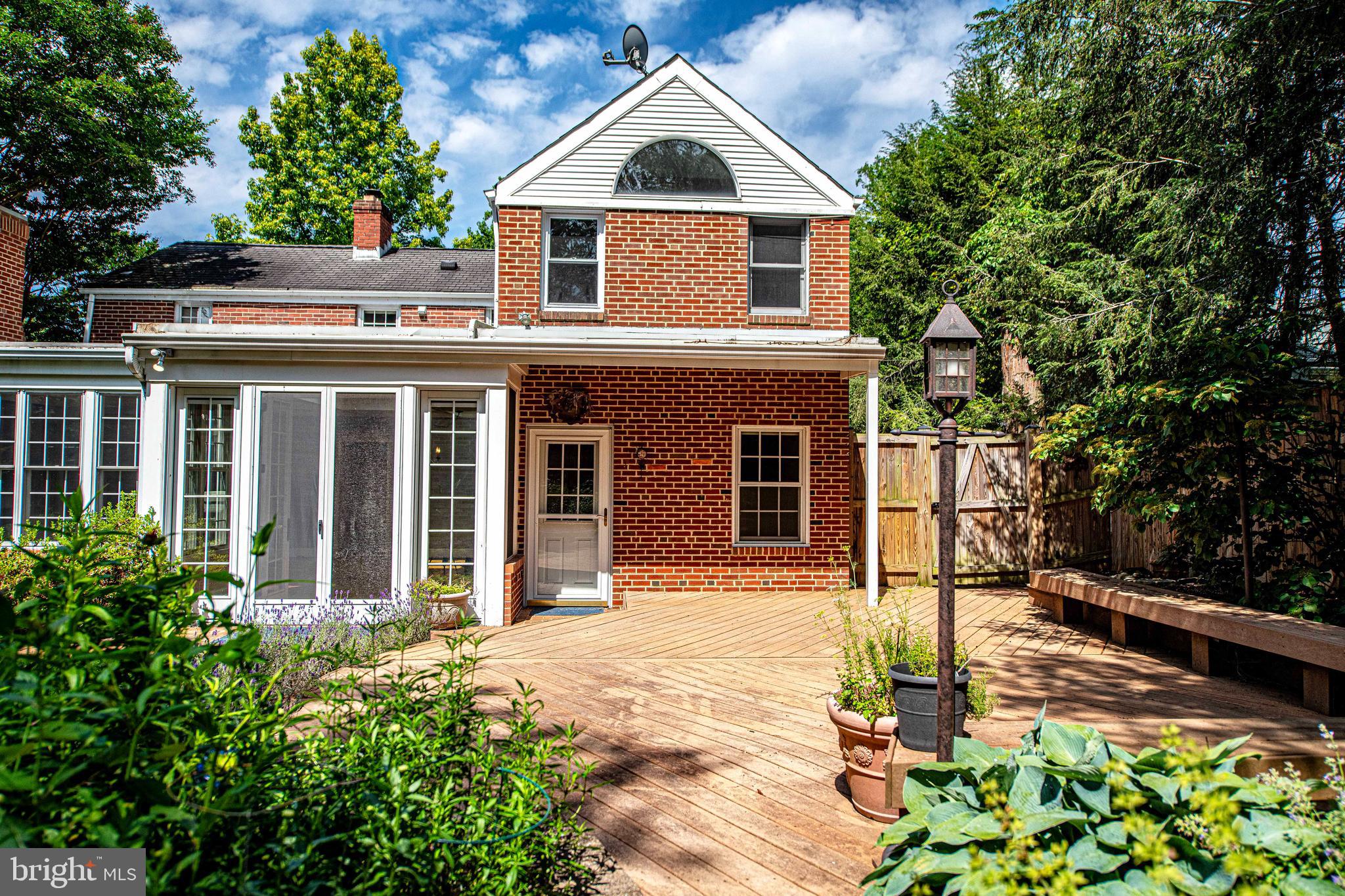 417 Terrace Way Towson, MD 21204 - Photo 44 of 73 Composite deck!