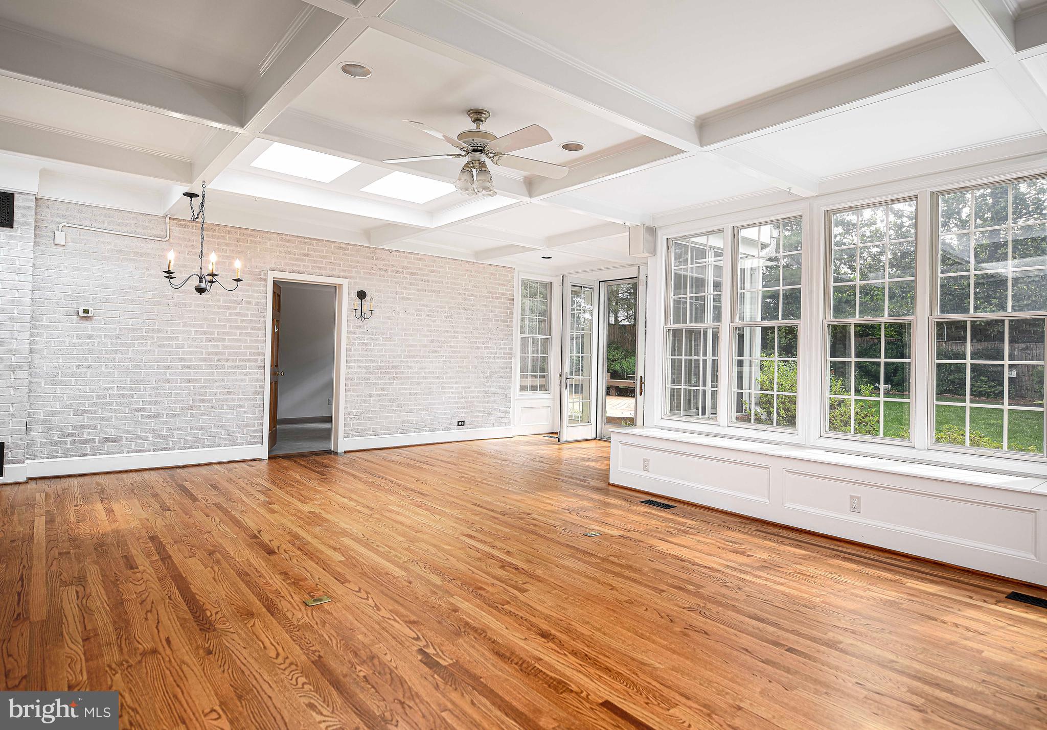 417 Terrace Way Towson, MD 21204 - Photo 9 of 73