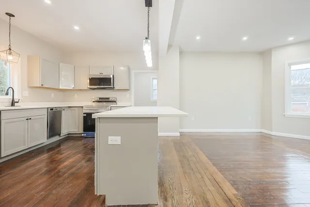 $539,000 | 135 Washburn Street, Taunton, MA 02780