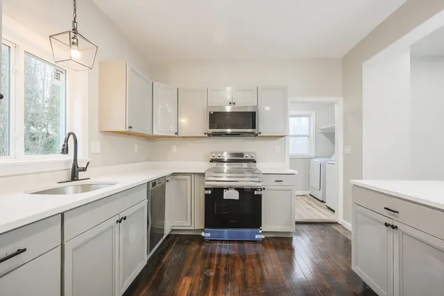 $539,000 | 135 Washburn Street, Taunton, MA 02780