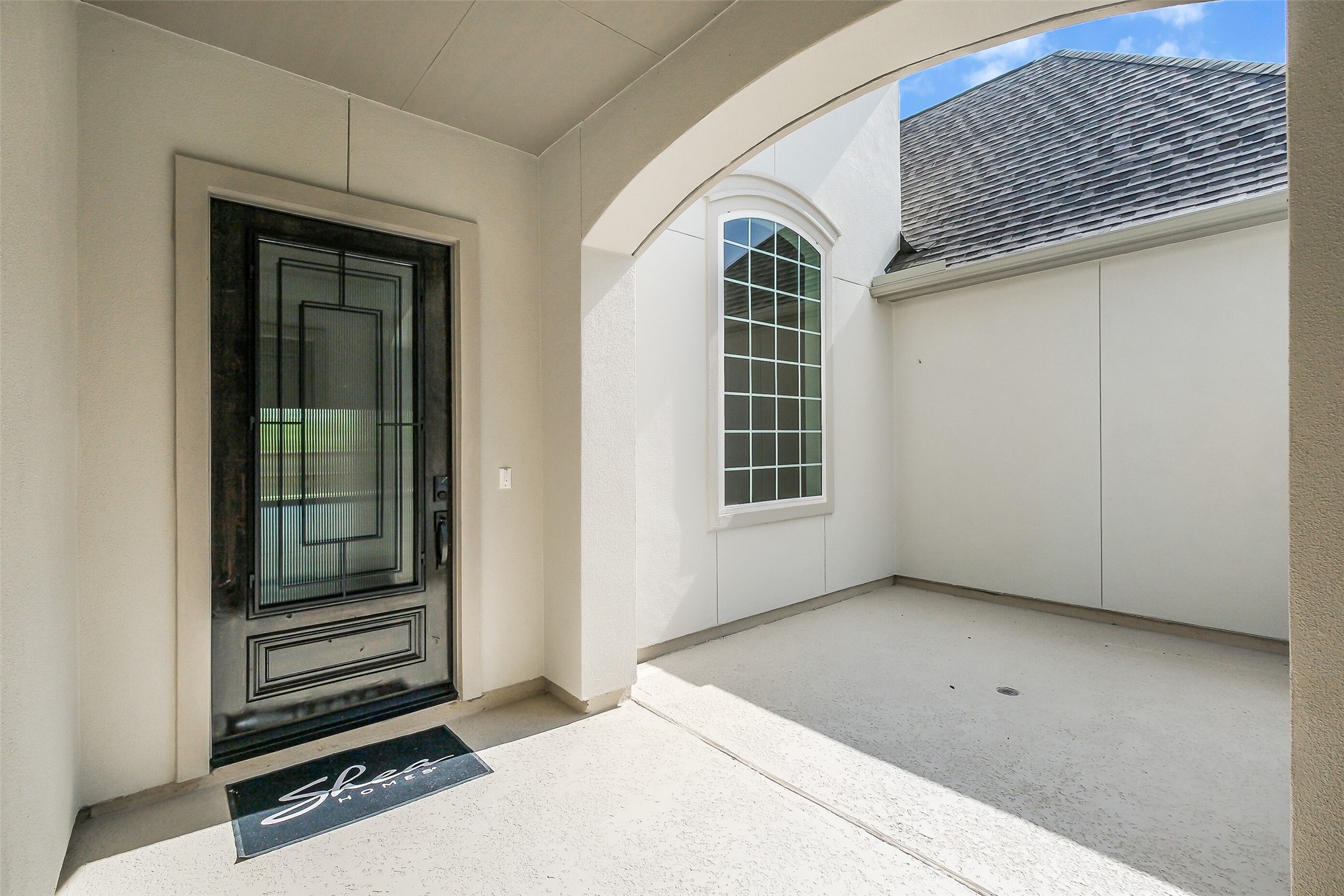 12965 Whitewater Way Conroe, TX 77302 - Photo 4 of 50 a view of an empty room with a window