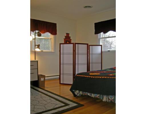 11 Northgate Road Chelmsford, MA 01824 - Photo 11 of 13 Gallery Image 11