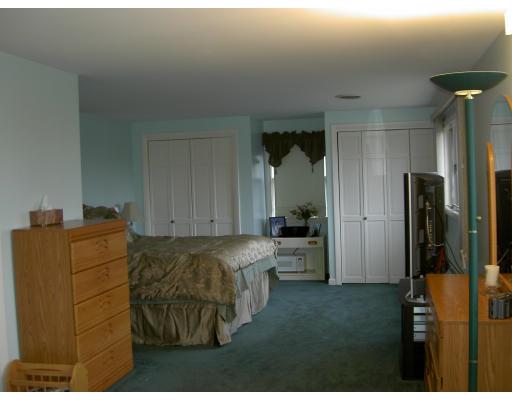 11 Northgate Road Chelmsford, MA 01824 - Photo 6 of 13 Gallery Image 6