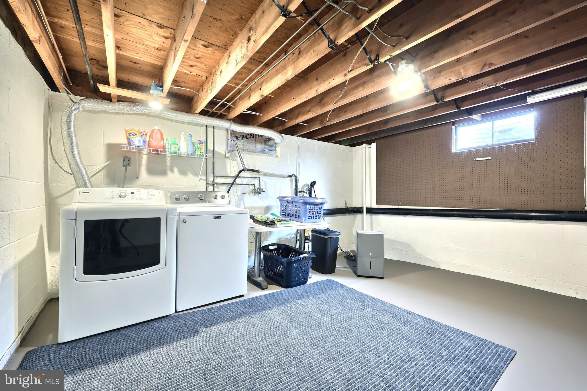 3420 Willow Road Dover, PA 17315 - Photo 34 of 47 Laundry
