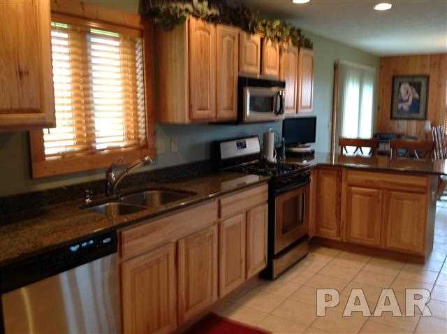 1147 North Nofsinger Road Metamora, IL 61548 - Photo 23 of 29 Gallery Image 23