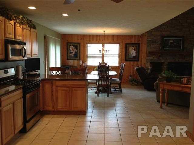 1147 North Nofsinger Road Metamora, IL 61548 - Photo 10 of 29 Gallery Image 10