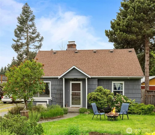 $679,900 | 12419 16th Avenue South, Seattle, WA 98168