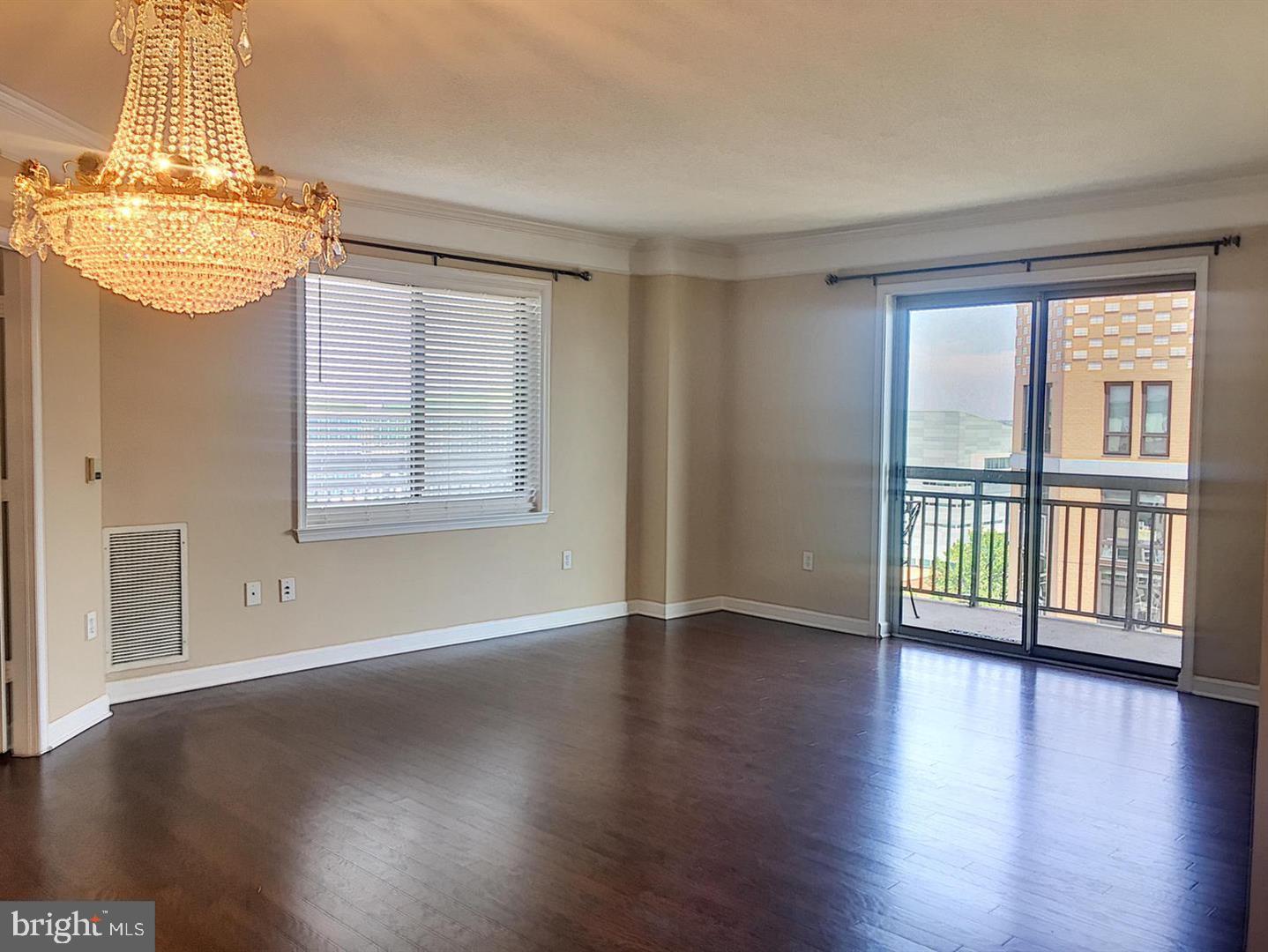 901 North Monroe Street, Unit 1315 Arlington, VA 22201 - Photo 2 of 7