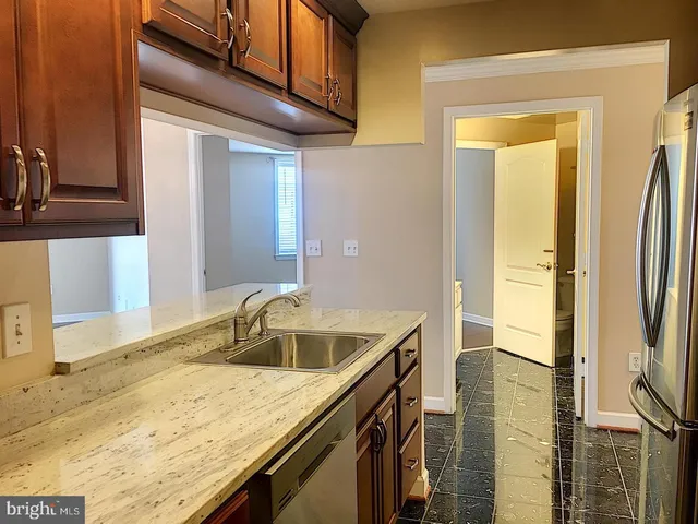 $3,700 | 901 North Monroe Street, Unit 1315, Arlington, VA 22201