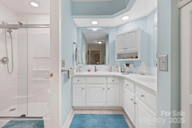 $358,500 | 404 Water Oak Lane, Hendersonville, NC 28791