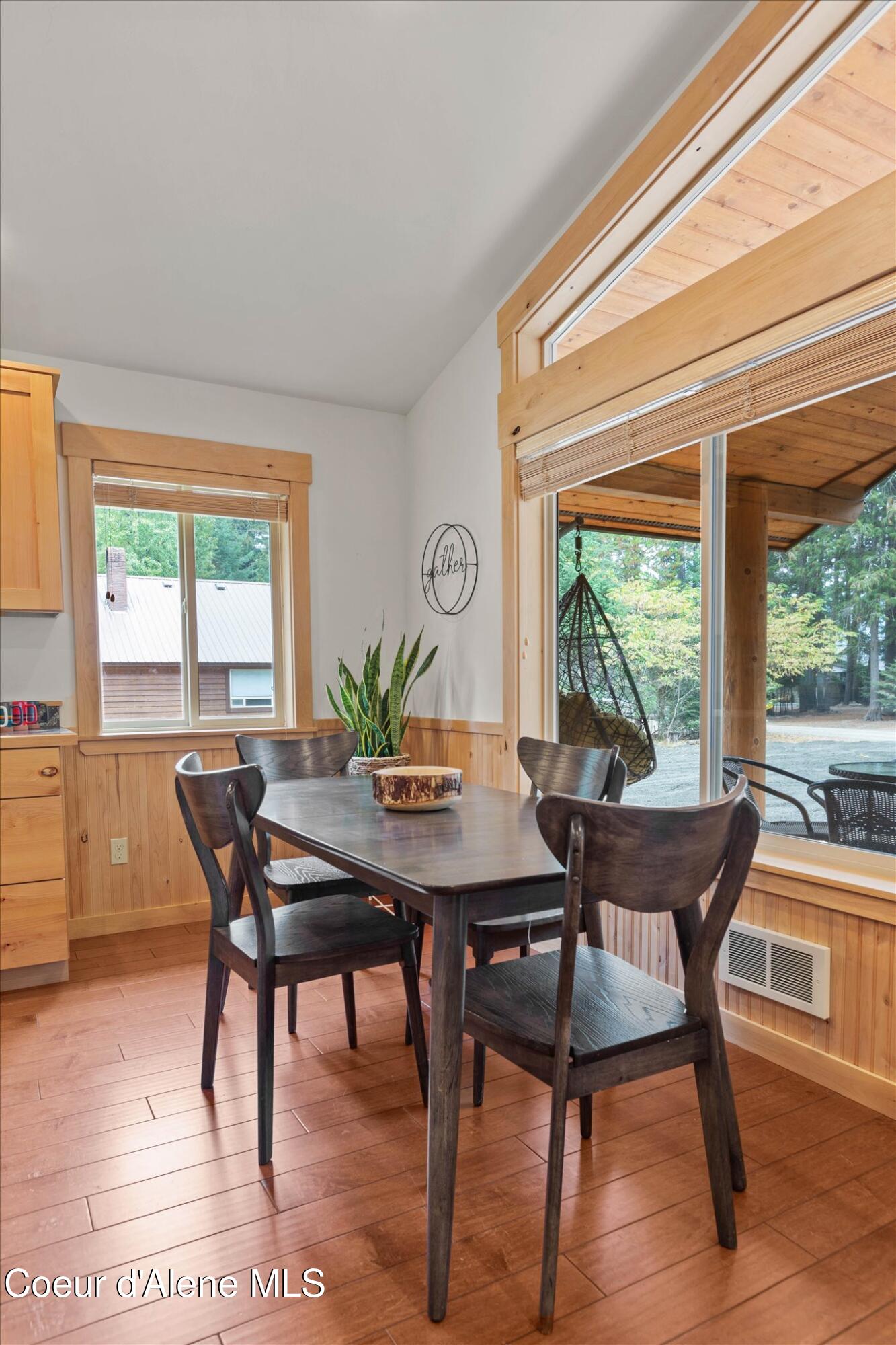 70 South Granite Bay Road Nordman, ID 83848 - Photo 10 of 40 11-Inside-Spokane-Granite-10