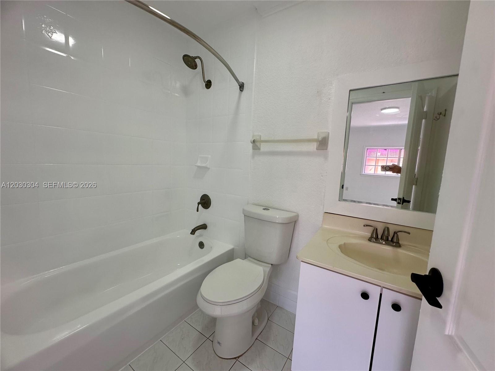 9837 West Okeechobee Road, Unit 805 Hialeah Gardens, FL 33016 - Photo 33 of 33