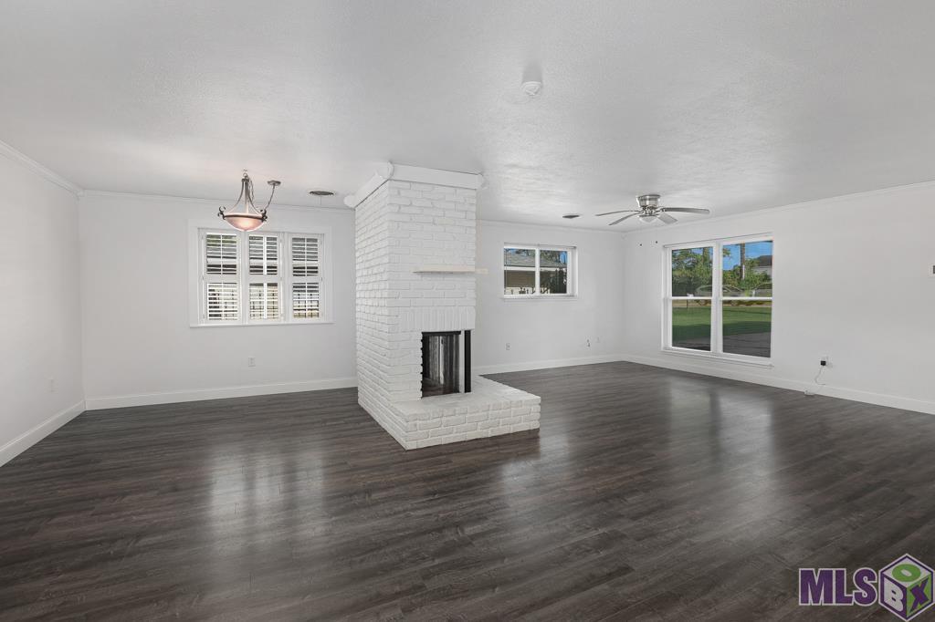 15530 Tiger Bend Road Baton Rouge, LA 70817 - Photo 4 of 22