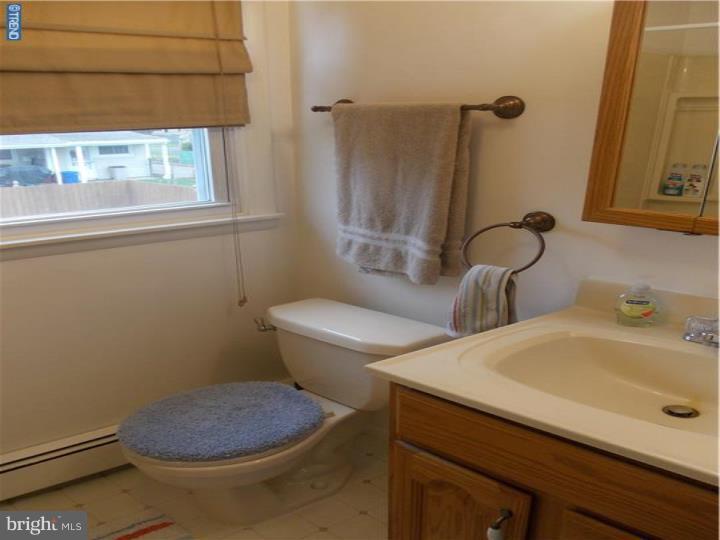 51 Tinder Road Levittown, PA 19056 - Photo 17 of 21 Bathroom