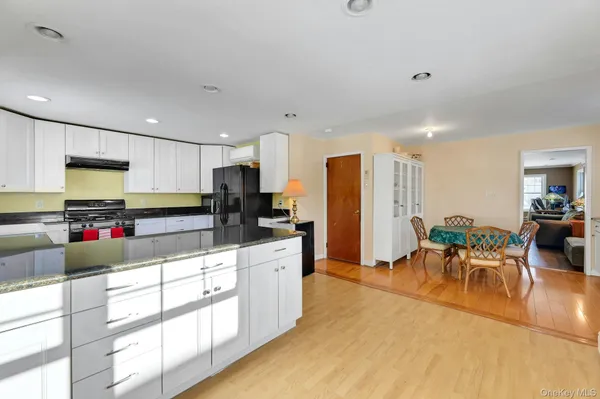 $630,000 | 17 Klein Avenue, West Nyack, NY 10994