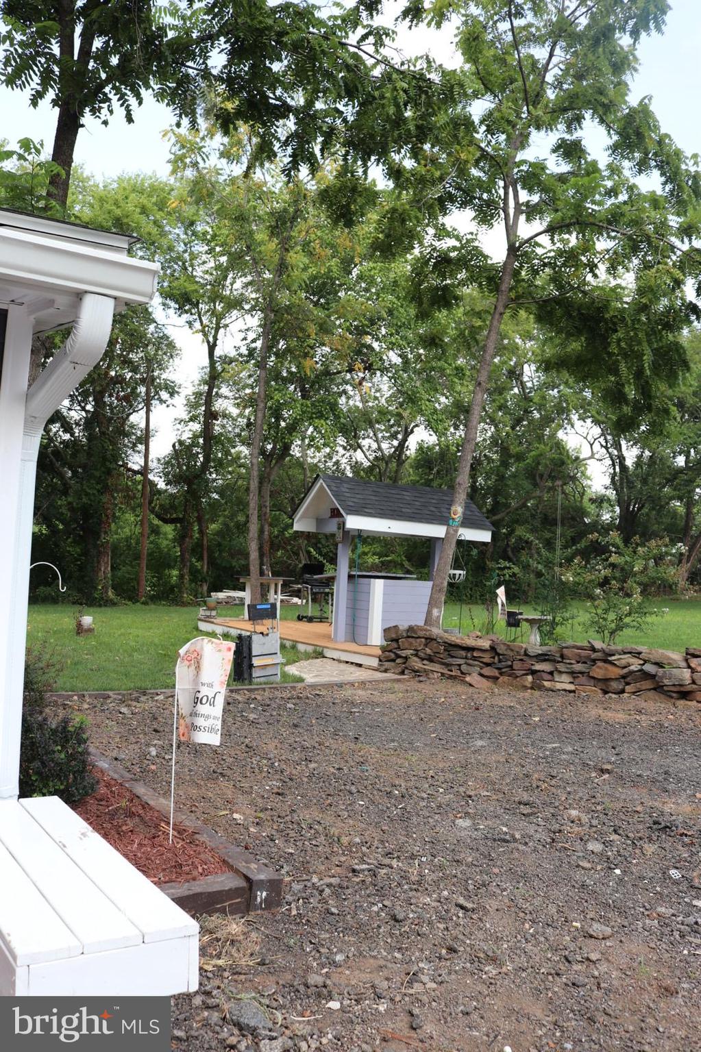 19302 York Road Stevensburg, VA 22741 - Photo 9 of 36