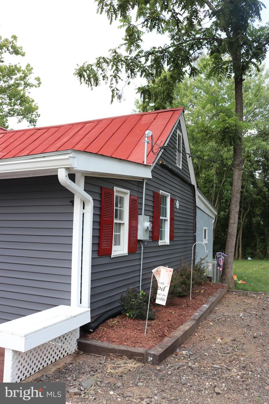 19302 York Road Stevensburg, VA 22741 - Photo 10 of 36