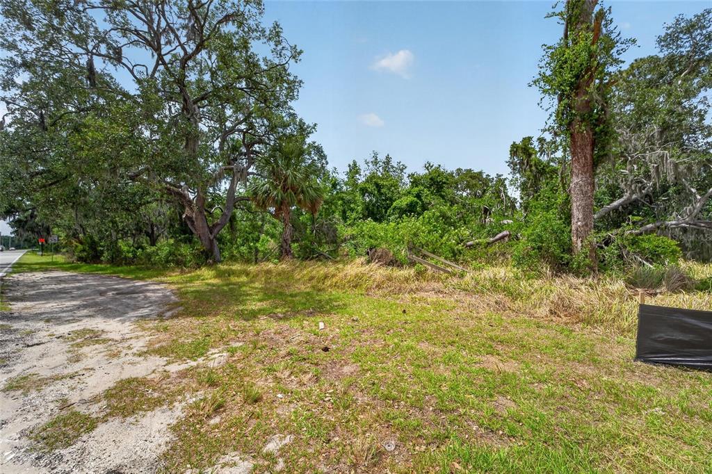 2819 Saffold Road Wimauma, FL 33598 - Photo 11 of 34