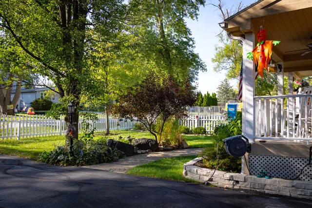 $530,000 | 4007 North Washington Street, Westmont, IL 60559