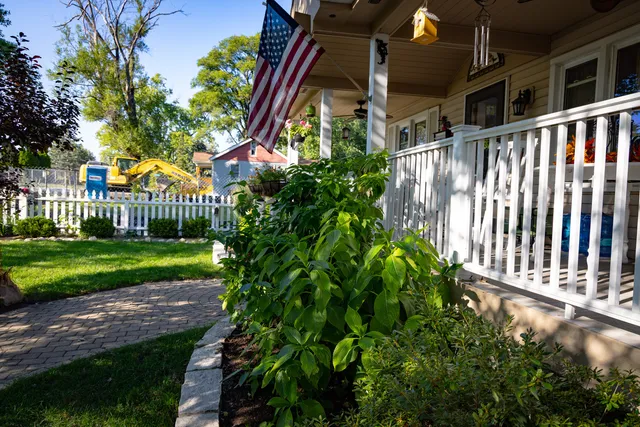 $530,000 | 4007 North Washington Street, Westmont, IL 60559