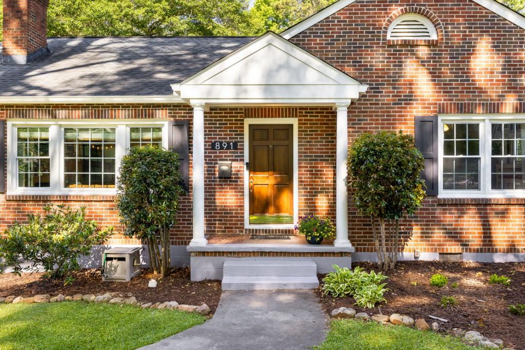 891 Stratford Road Avondale Estates, GA 30002 - Photo 5 of 43