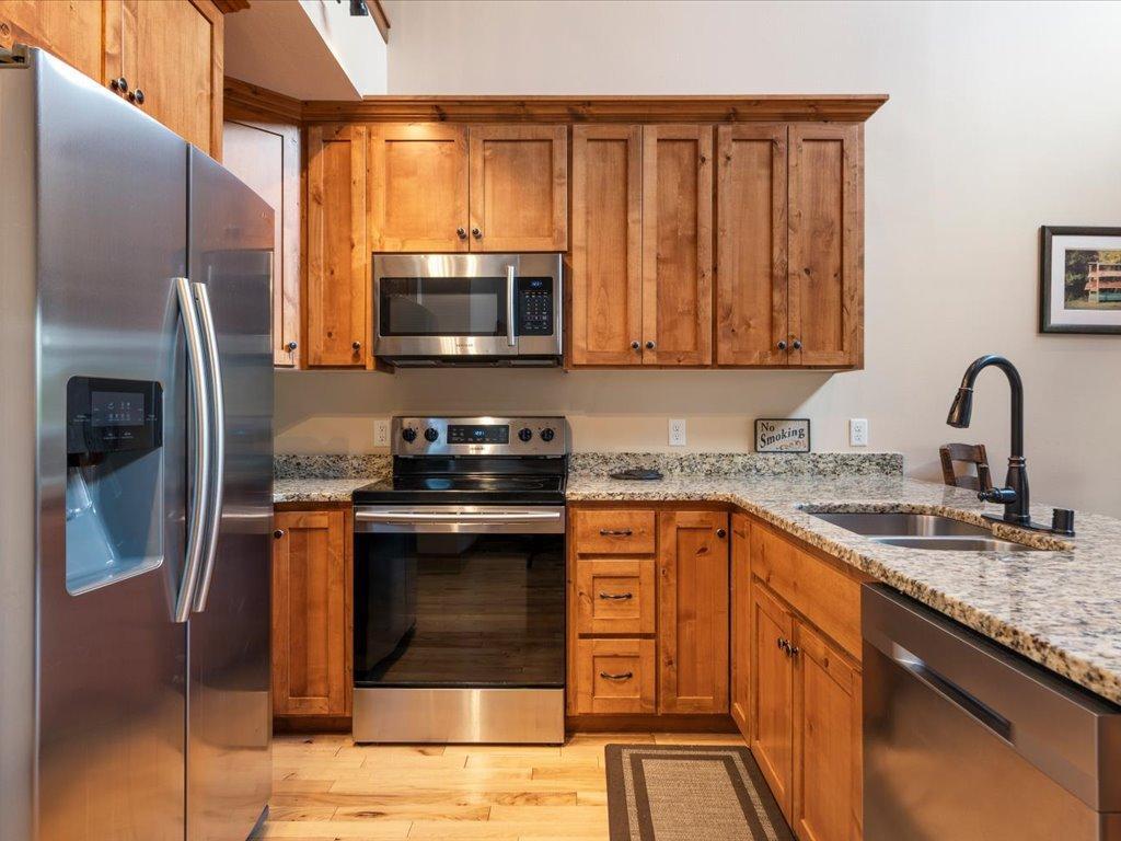 6326 Wilderness Road, Unit 28 Pequot Lakes, MN 56472 - Photo 4 of 46 Gallery Image 4