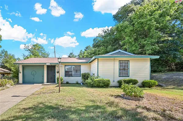 $1,500 | 2557 Talco Drive, Dallas, TX 75241