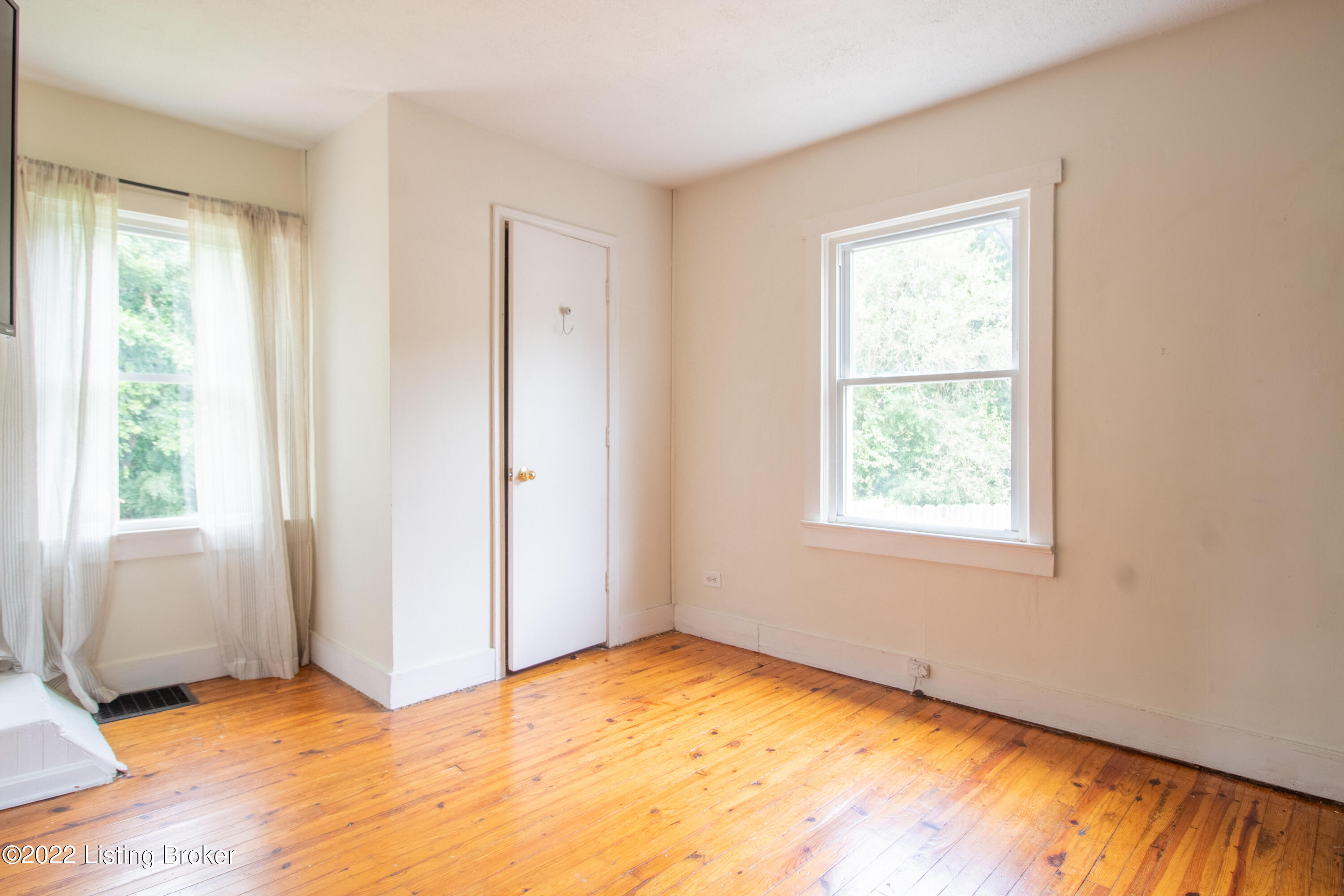 3017 University Road Louisville, KY 40206 - Photo 15 of 29 3017 University Rd, Louisville, KY 40206