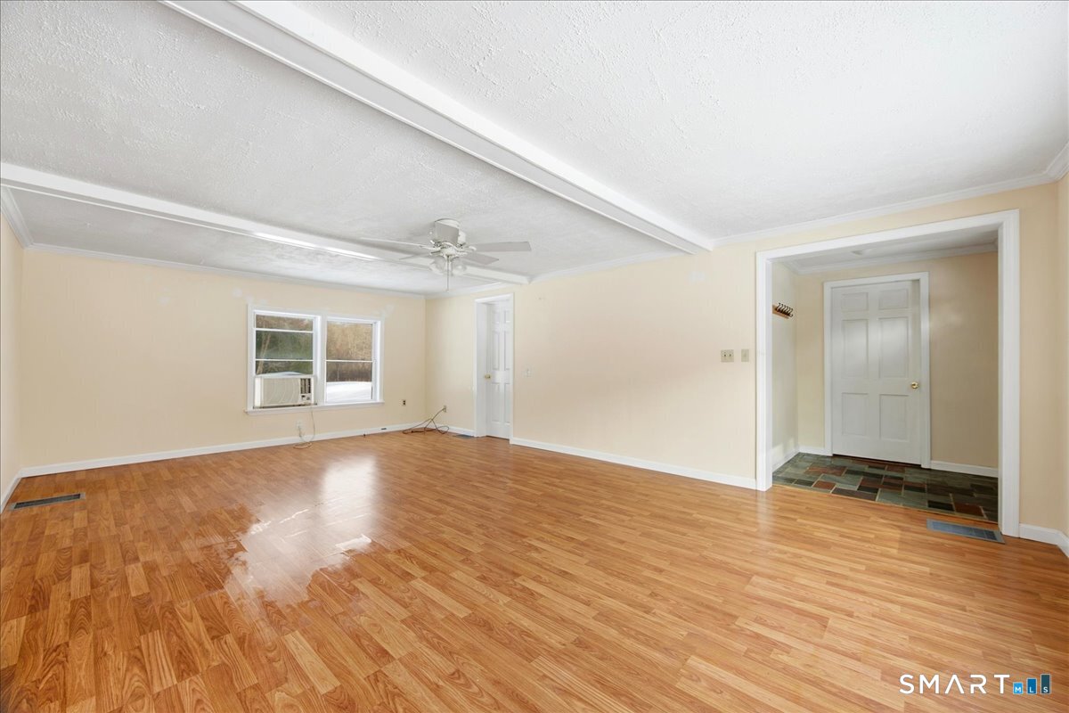 152 Mystic Road North Stonington, CT 06359 - Photo 12 of 28