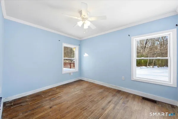 $412,860 | 152 Mystic Road, North Stonington, CT 06359